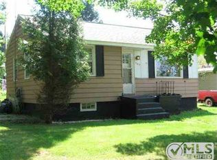 207 1st Ave, Bessemer, MI 49911