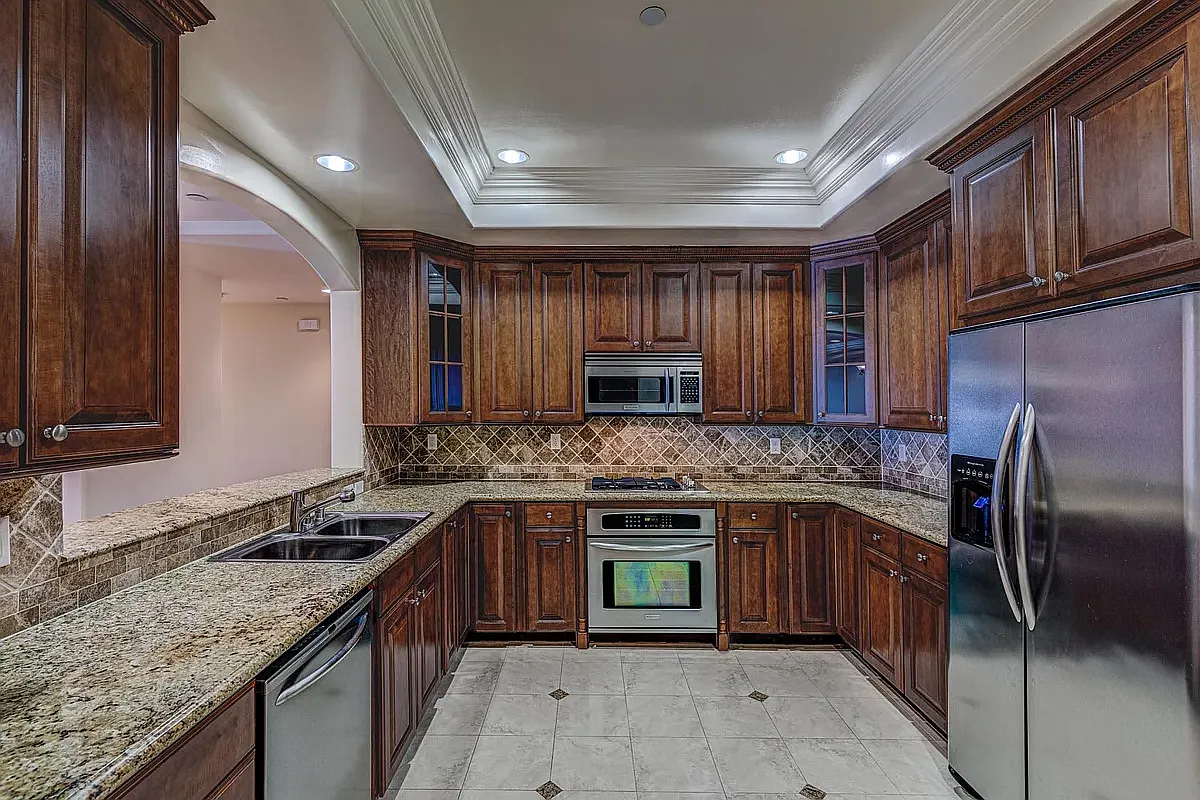 El Dorado Villas — Photo 3