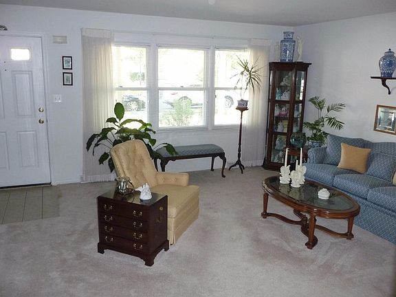 5th image of 2116 Saint Francis St
