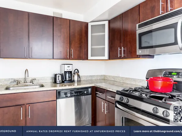 160 West 24th Street image 8 of 46