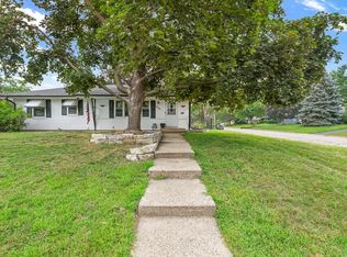 9141 Oliver Ave S, Bloomington, MN 55431