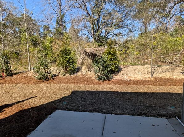 210 Hessary Ln, Lexington, SC 29073
