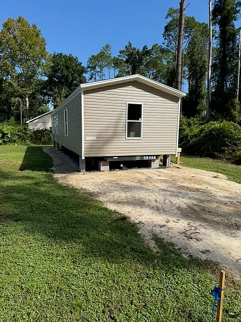 3 bed, $1,600 — Photo 2