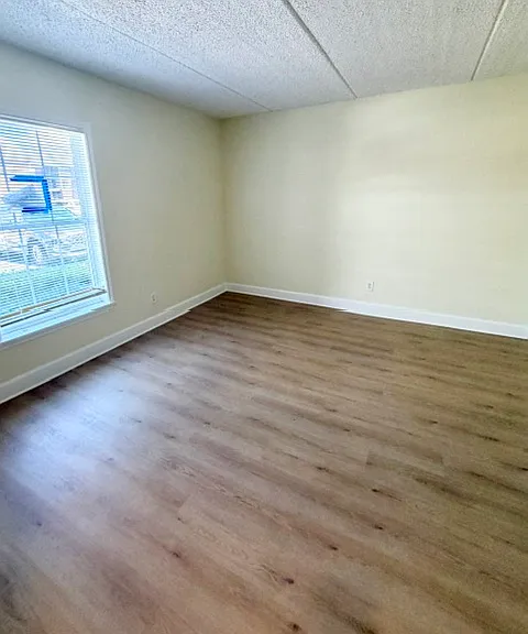 8350 13th St N #B — Photo 3