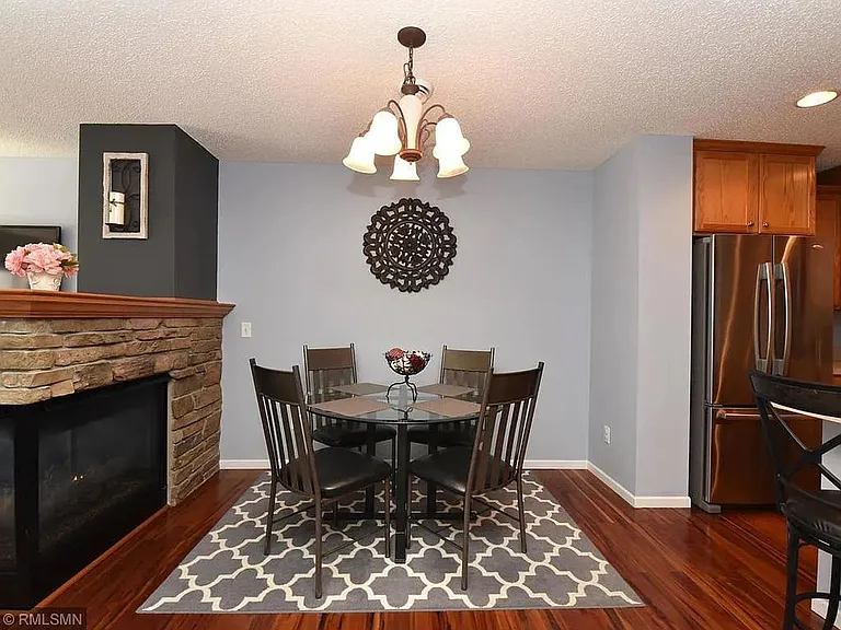 10866 Kingsfield Ln — Photo 5