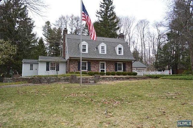 1st image of 399 Darlington Ave