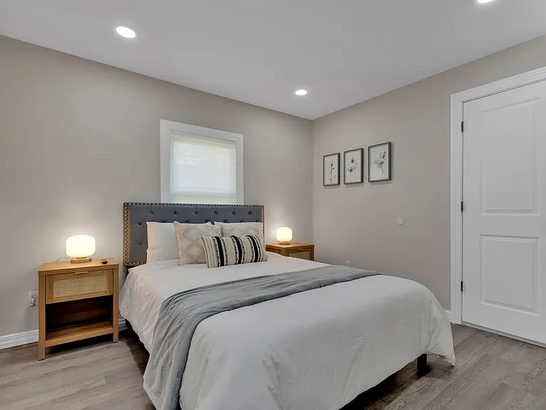 18 Montrose Dr — Photo 14