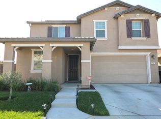 742 Hacienda St, Madera, CA 93638