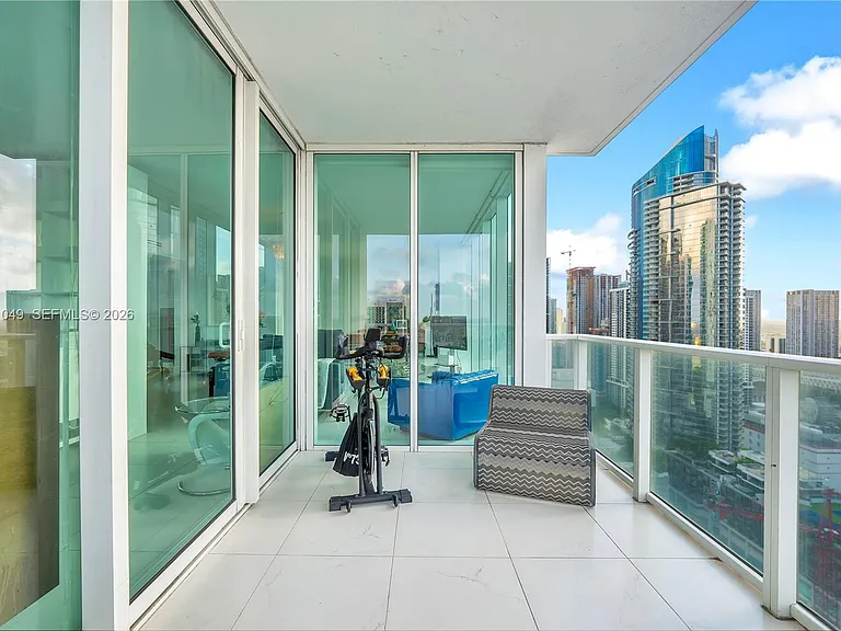 1040 Biscayne Blvd #3306 — Photo 22