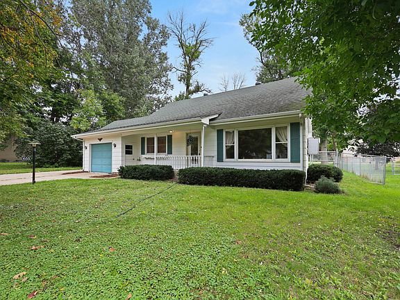 5th image of 655 Mooers Ave SE