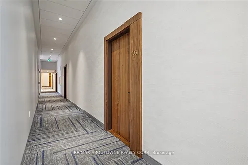 509 Dundas St W Photo 1