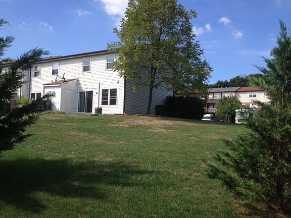 End Unit - Back Yard