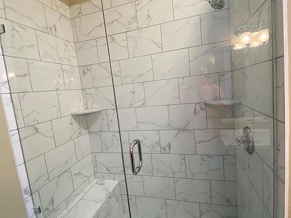 2nd image of 1701 Park Ave #U3