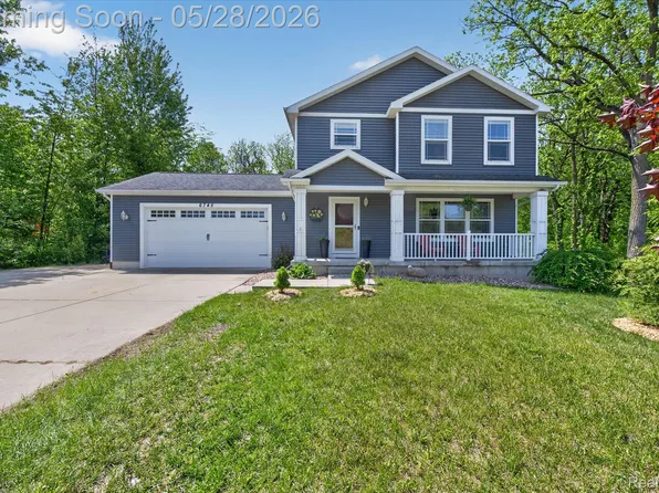 6745 Thunder Ln, Lansing, MI 48906