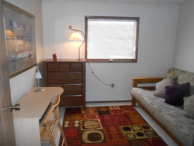 2nd bedroom can be office or sleeping area