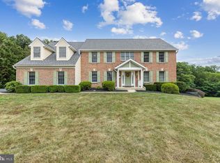 13 Manor Knoll Ct, Baldwin, MD 21013