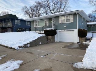 112 Sylvan Dr, Council Bluffs, IA 51503