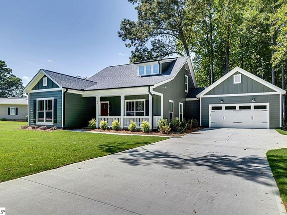 2nd image of 65 Honeysuckle Dr