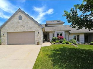 453 Quail Point Dr, Mount Pleasant, WI 53406