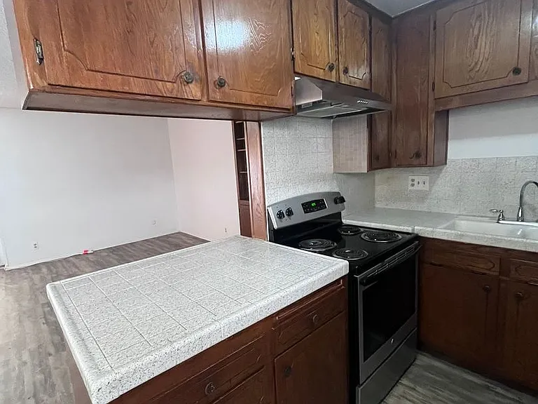 4534 Utah St. — Photo 43