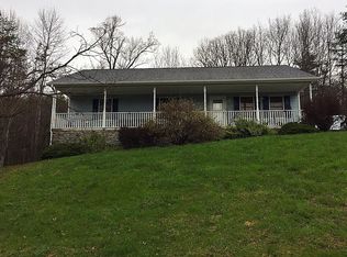 387 Rocky Top Rd, Troutville, VA 24175
