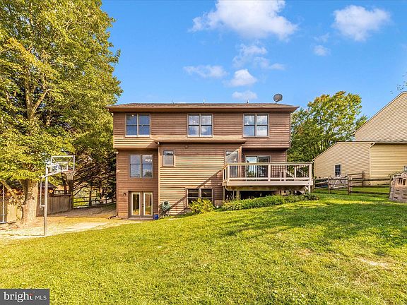 4th image of 10632 Old Barn Rd