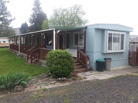 2nd image of 203 S Spruce St