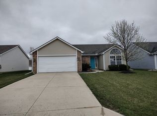 2136 Rosalind Ct, Fort Wayne, IN 46818