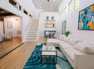 3611 Marsh Lane Pl, Dallas, TX 75220