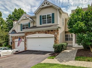 46 King George Rd #605, Green Brook, NJ 08812