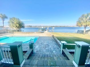 906 Santa Rosa Blvd, Fort Walton Beach, FL 32548