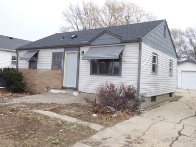 5182 North Sherman BOULEVARD, Milwaukee, WI, 53209