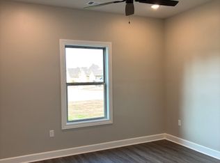 6060 Whitecliff Dr, Jonesboro, AR 72405