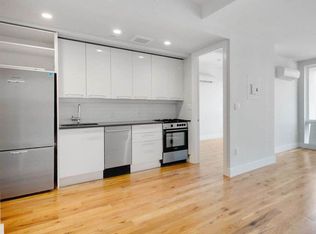 422 Lexington Ave #2E, Brooklyn, NY 11221