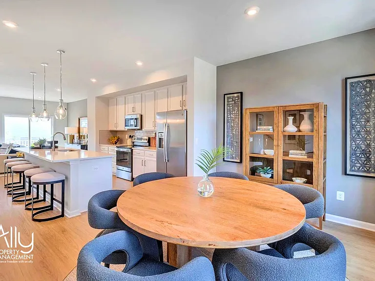 4959 Lexi Ln #1 — Photo 9