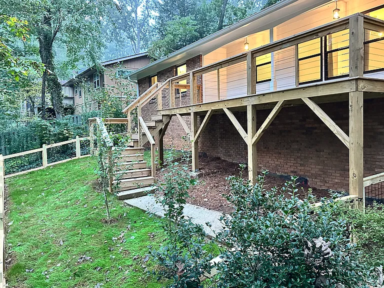 7 Angus Ln — Photo 5