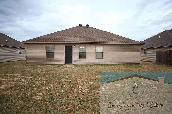 3883 Saddlecrest Dr — Photo 20