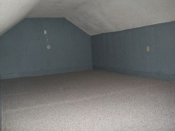 5th image of 31 N Grant St