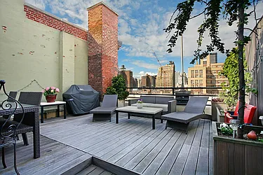 Sold by Citi Habitats