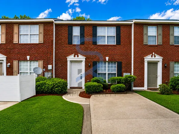 5791 Strathmoor Manor Cir, Lithonia, GA 30058