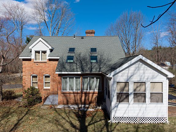 2nd image of 423 Goldthwaite Rd
