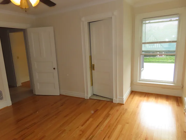 27 S Goodman St #5 — Photo 6