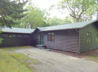 12 Powhatan Dr, Michigan City, IN 46360