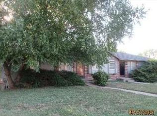 808 Dondee Dr #808, Manhattan, KS 66502