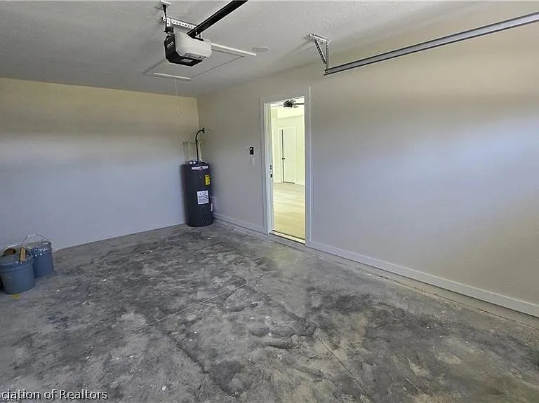 339 E Waterway Ave NW — Photo 6