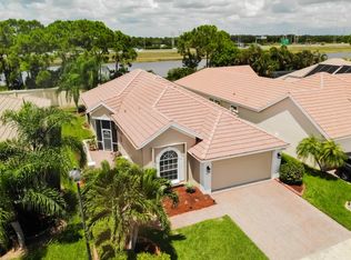 860 SW Munjack Cir, Port Saint Lucie, FL 34986