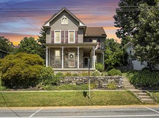 417 E Main St, Annville, PA 17003