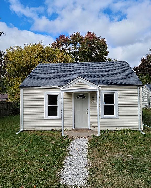 52081 Hollyhock Rd, South Bend, IN 46637 Zillow