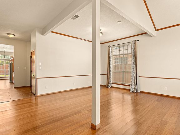 4th image of 7532 Rosette Dr NW