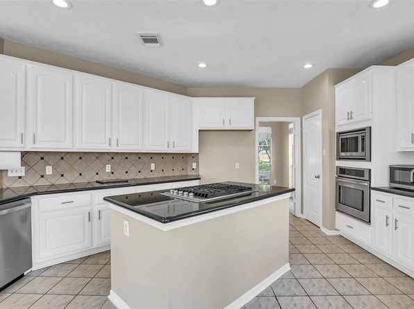 4407 Magnolia Ln